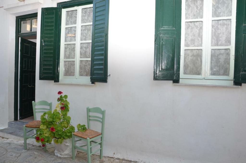 Aegli Rooms Tínos Exteriér fotografie